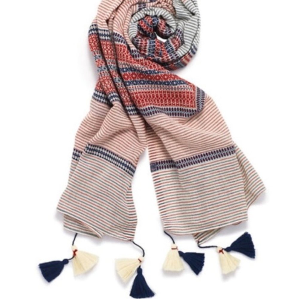 ⬇︎$19 Stella & Dot Destination Scarf Indigo/Red